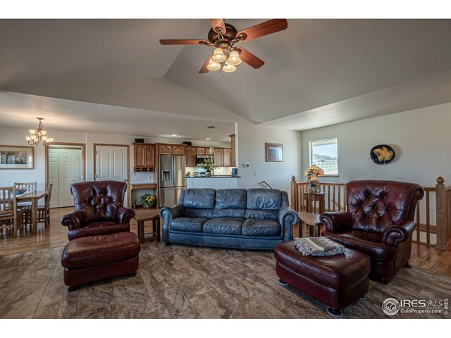 631 Linecamp Dr, Livermore, CO 80536