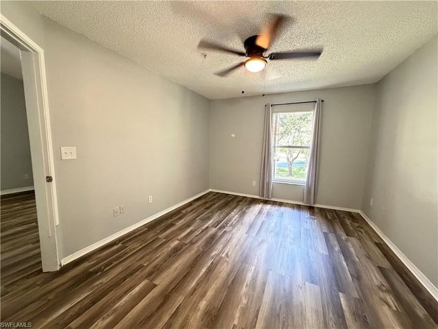 8215 Ibis Club DR # 113, Naples, FL 34104