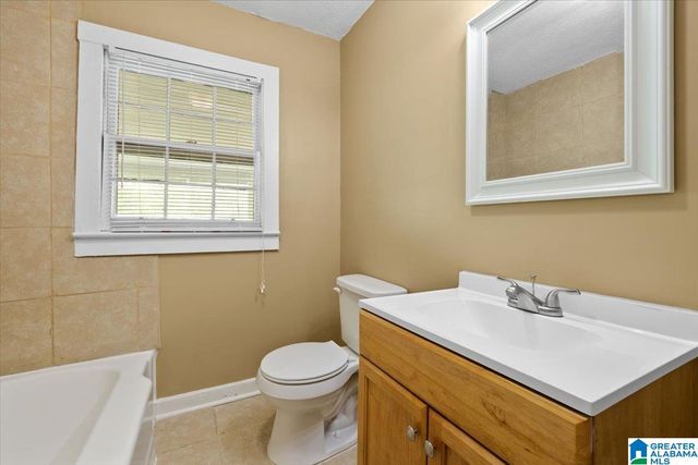 304 23RD AVENUE NE, Center Point, AL 35215