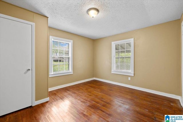 304 23RD AVENUE NE, Center Point, AL 35215