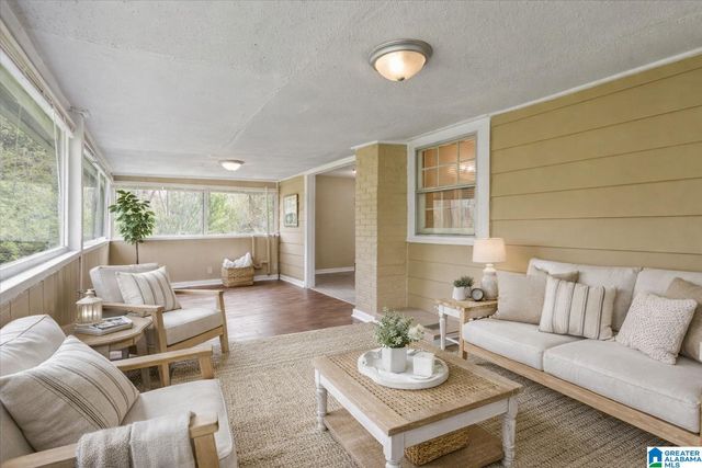 304 23RD AVENUE NE, Center Point, AL 35215