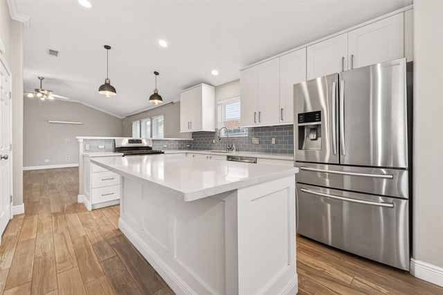 5807 Walkabout Way, Katy, TX 77450