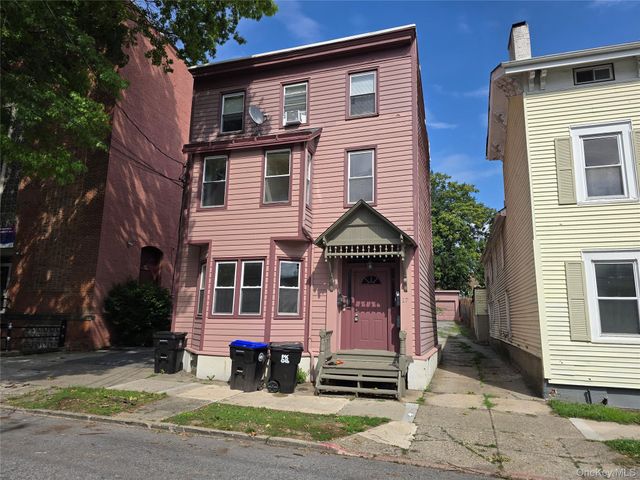17 N Clover Street, Poughkeepsie, NY 12601