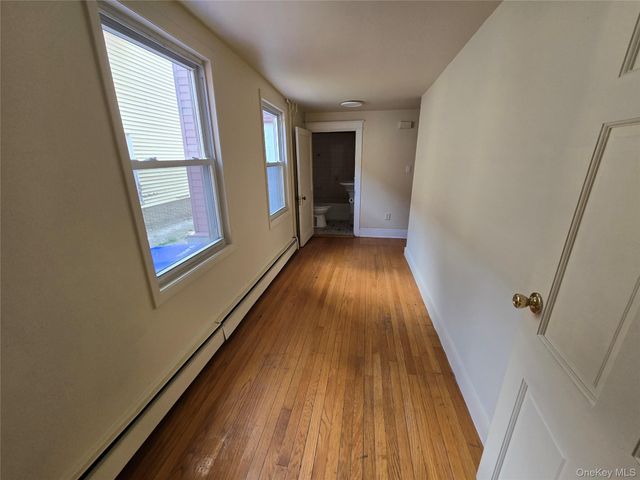17 N Clover Street, Poughkeepsie, NY 12601