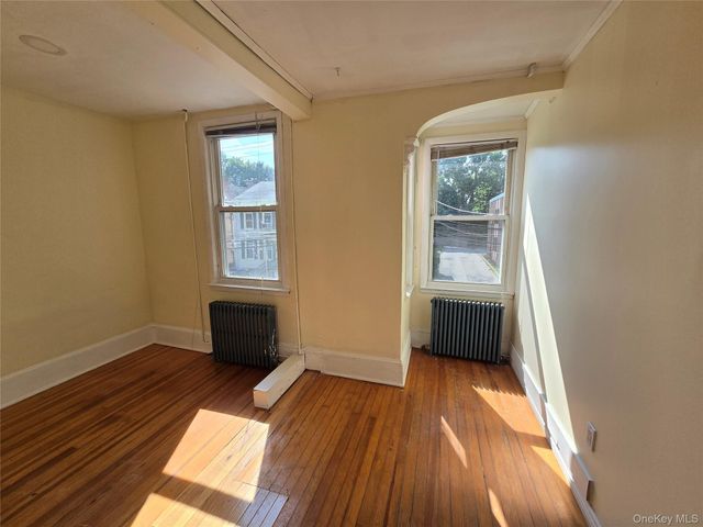 17 N Clover Street, Poughkeepsie, NY 12601