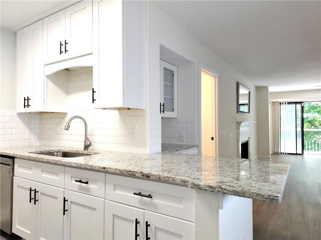 3304 Pine Heights NE Drive, Atlanta, GA 30324