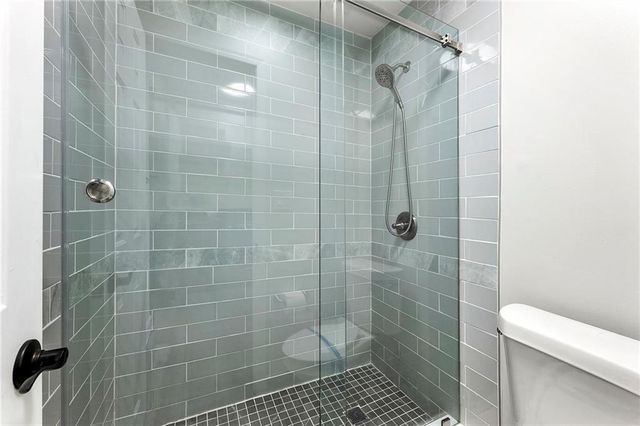 3304 Pine Heights NE Drive, Atlanta, GA 30324