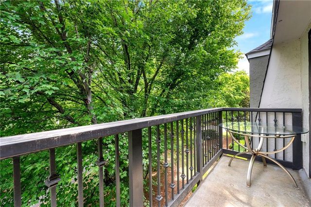 3304 Pine Heights NE Drive, Atlanta, GA 30324