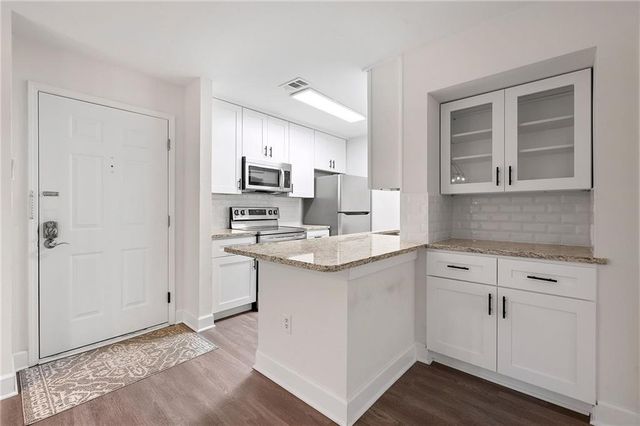 3304 Pine Heights NE Drive, Atlanta, GA 30324