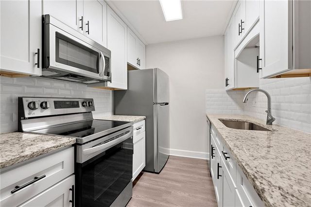 3304 Pine Heights NE Drive, Atlanta, GA 30324