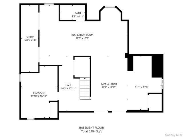 42 Skunks Misery Road, Locust Valley, NY 11560