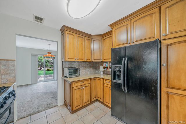 47 Madder Lake Circle, Commack, NY 11725