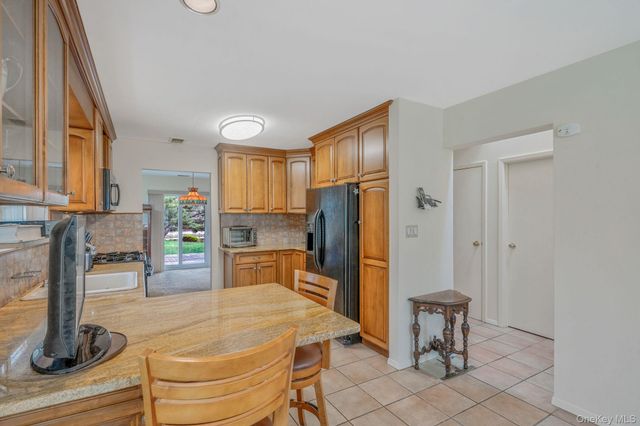 47 Madder Lake Circle, Commack, NY 11725