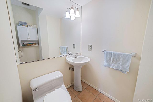 47 Madder Lake Circle, Commack, NY 11725