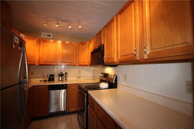 5728 Elwood St 9, Shadyside, PA 15232