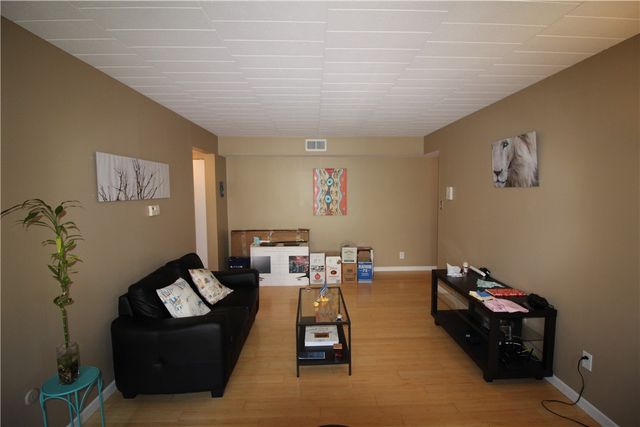 5728 Elwood St 9, Shadyside, PA 15232