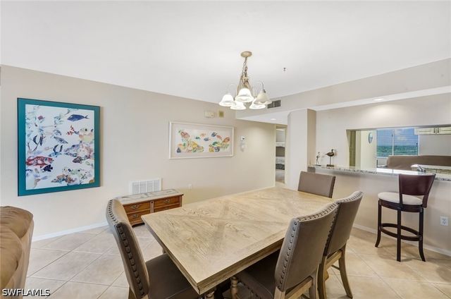 11118 Gulf Shore DR 803, Naples, FL 34108