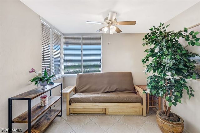 11118 Gulf Shore DR 803, Naples, FL 34108