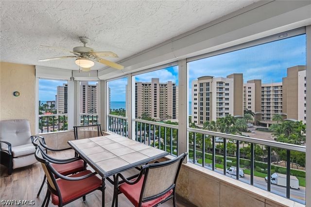 11118 Gulf Shore DR 803, Naples, FL 34108