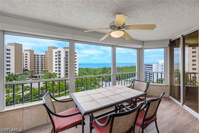 11118 Gulf Shore DR 803, Naples, FL 34108