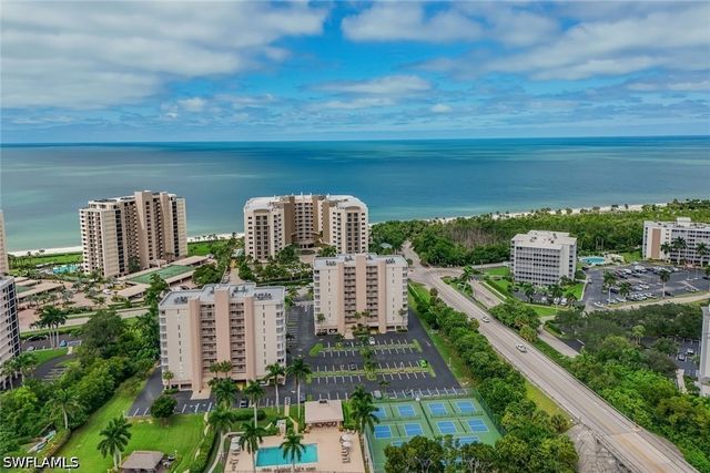 11118 Gulf Shore DR 803, Naples, FL 34108