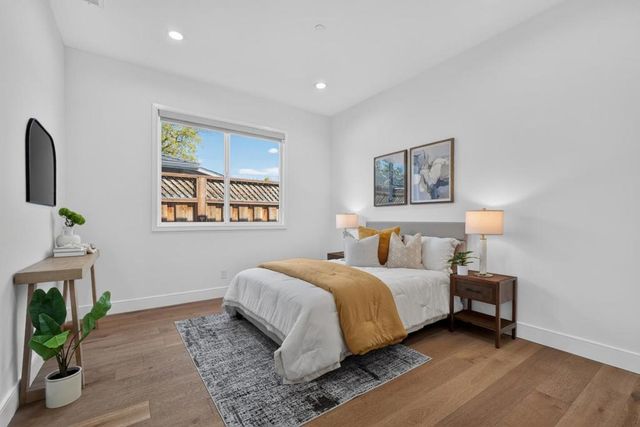 3749 Florence Street, Redwood City, CA 94063