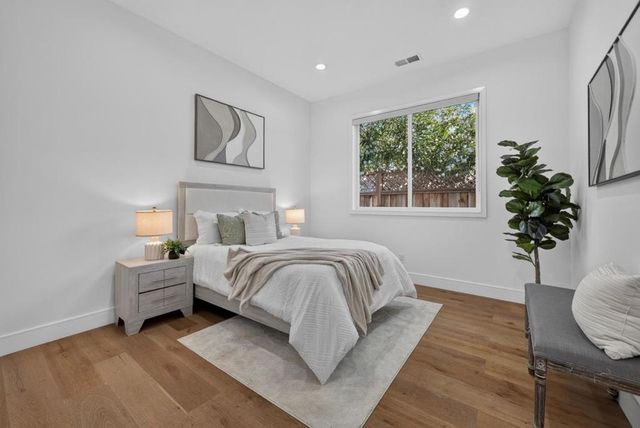 3749 Florence Street, Redwood City, CA 94063