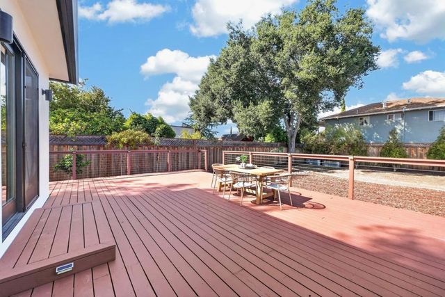 3749 Florence Street, Redwood City, CA 94063