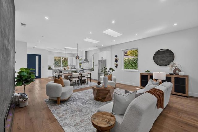 3749 Florence Street, Redwood City, CA 94063