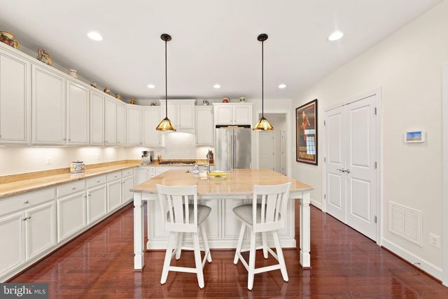 44238 SILVERPALM GROVE TER, Leesburg, VA 20176
