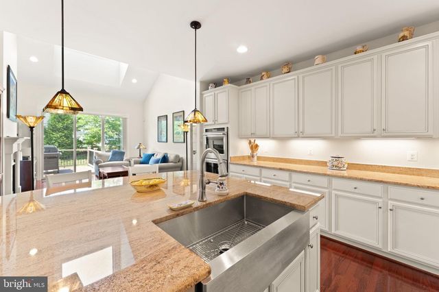 44238 SILVERPALM GROVE TER, Leesburg, VA 20176