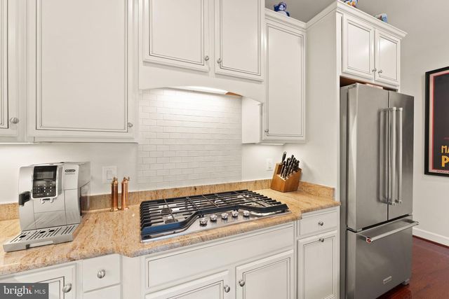 44238 SILVERPALM GROVE TER, Leesburg, VA 20176