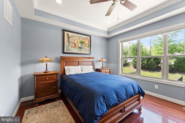 44238 SILVERPALM GROVE TER, Leesburg, VA 20176