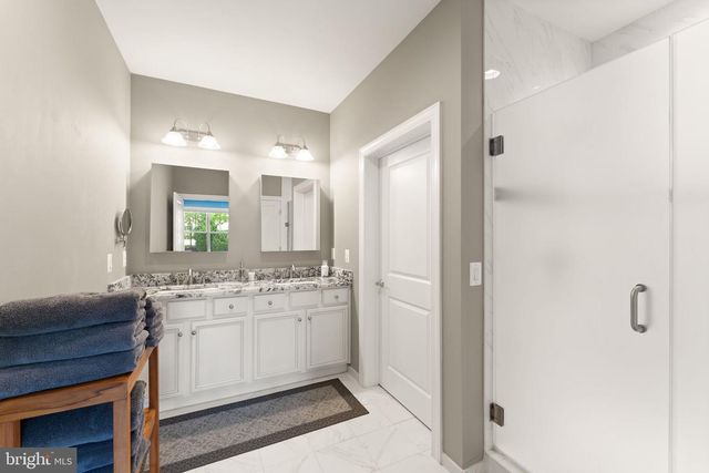 44238 SILVERPALM GROVE TER, Leesburg, VA 20176