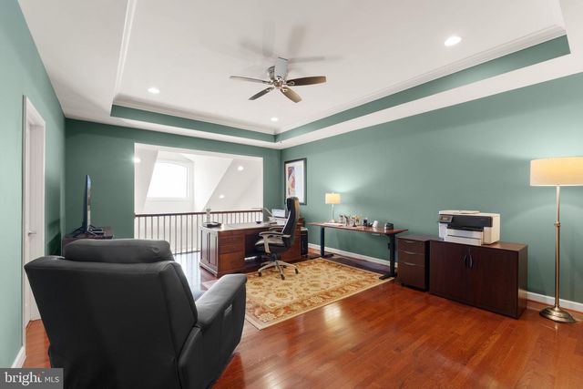 44238 SILVERPALM GROVE TER, Leesburg, VA 20176