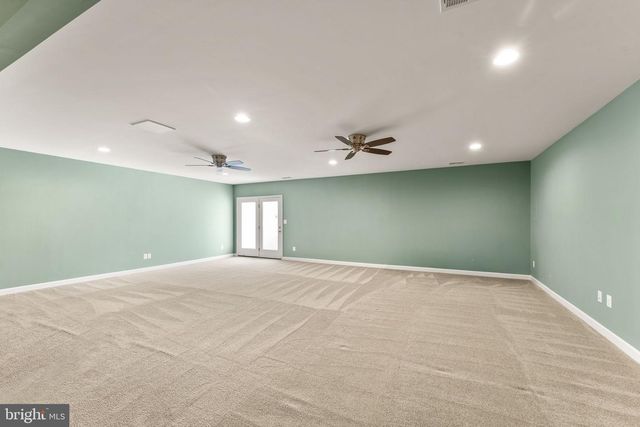 44238 SILVERPALM GROVE TER, Leesburg, VA 20176