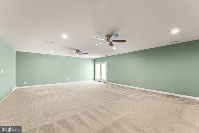 44238 SILVERPALM GROVE TER, Leesburg, VA 20176