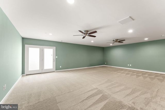 44238 SILVERPALM GROVE TER, Leesburg, VA 20176