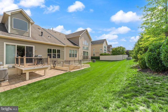44238 SILVERPALM GROVE TER, Leesburg, VA 20176