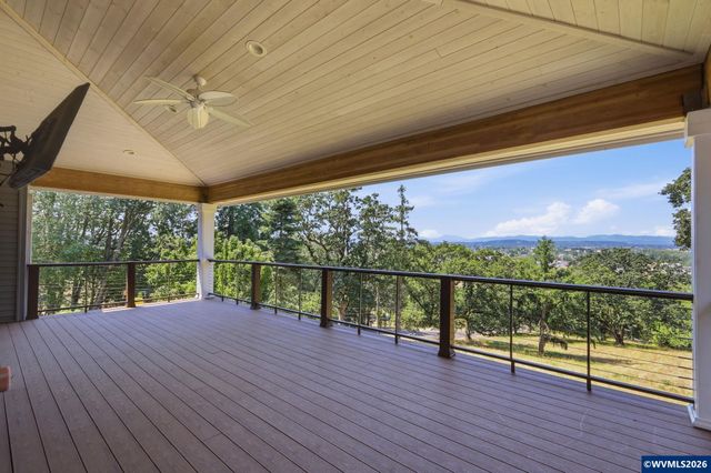 33833 Sunnyview Dr NE, Albany, OR 97322