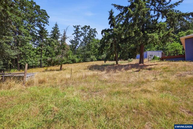 33833 Sunnyview Dr NE, Albany, OR 97322