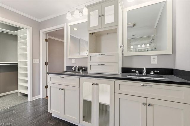 708 Teague Drive, Jamestown, NC 27282