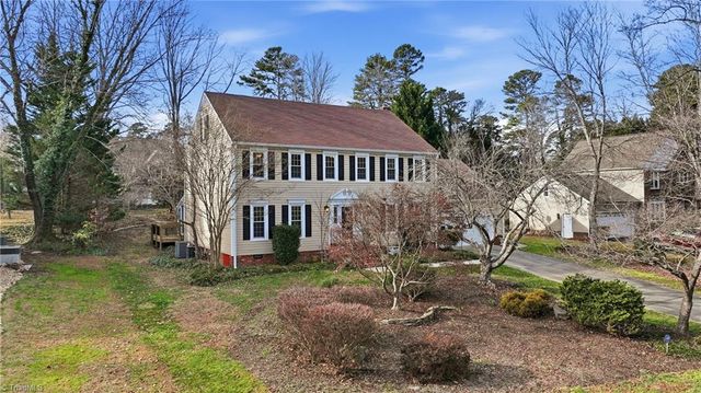 708 Teague Drive, Jamestown, NC 27282