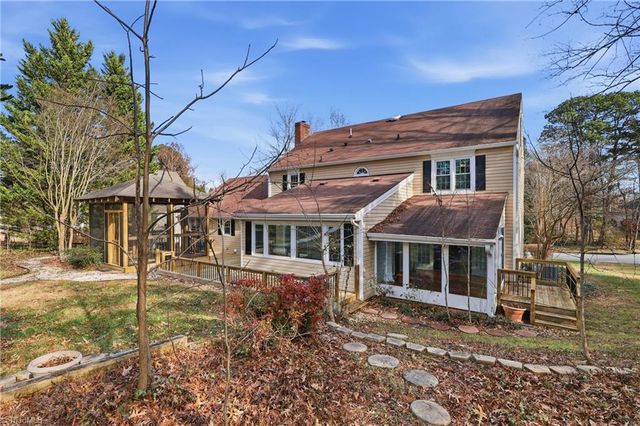 708 Teague Drive, Jamestown, NC 27282