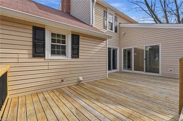 708 Teague Drive, Jamestown, NC 27282