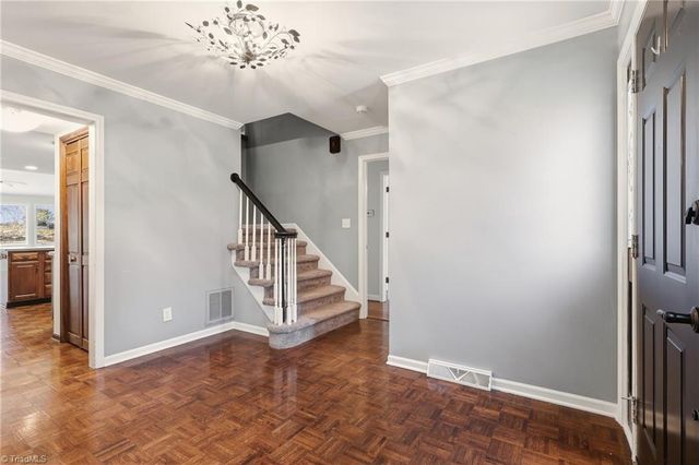 708 Teague Drive, Jamestown, NC 27282