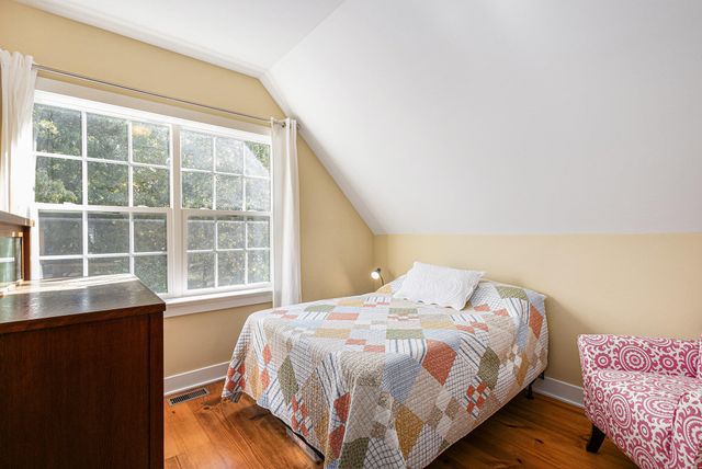 475 Lakeshore Drive, South Haven, MI 49090