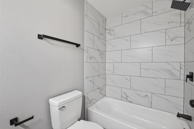 3238 E Rangecrest Place, Sugar Land, TX 77479