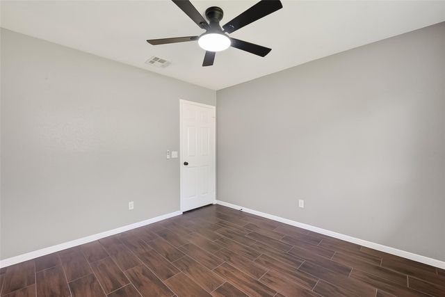 3238 E Rangecrest Place, Sugar Land, TX 77479