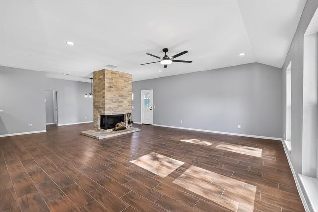 3238 E Rangecrest Place, Sugar Land, TX 77479
